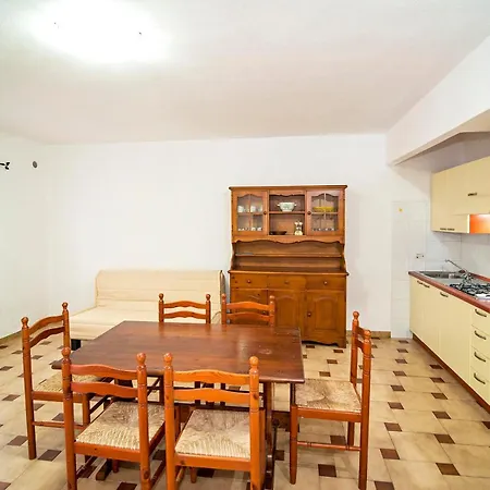 Lolivastro Three-room Apartman Porto Ottiolu